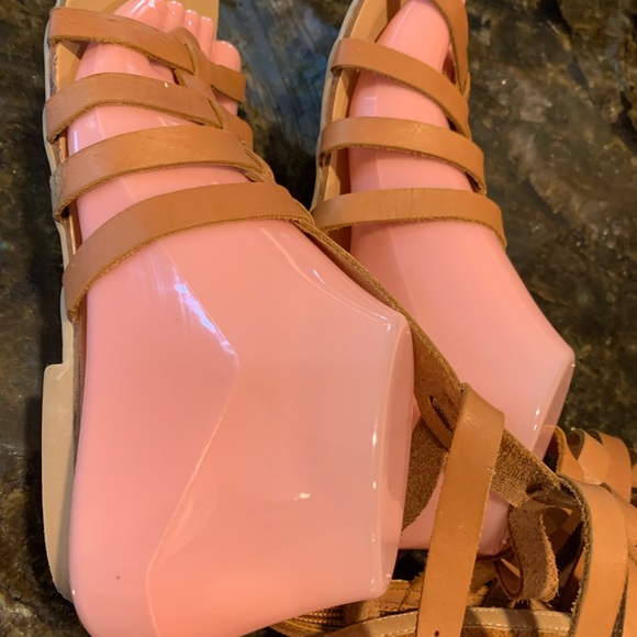 Women’s size 7 Modern Rebel gladiator genuine leather sandals - Picture 8 of 12